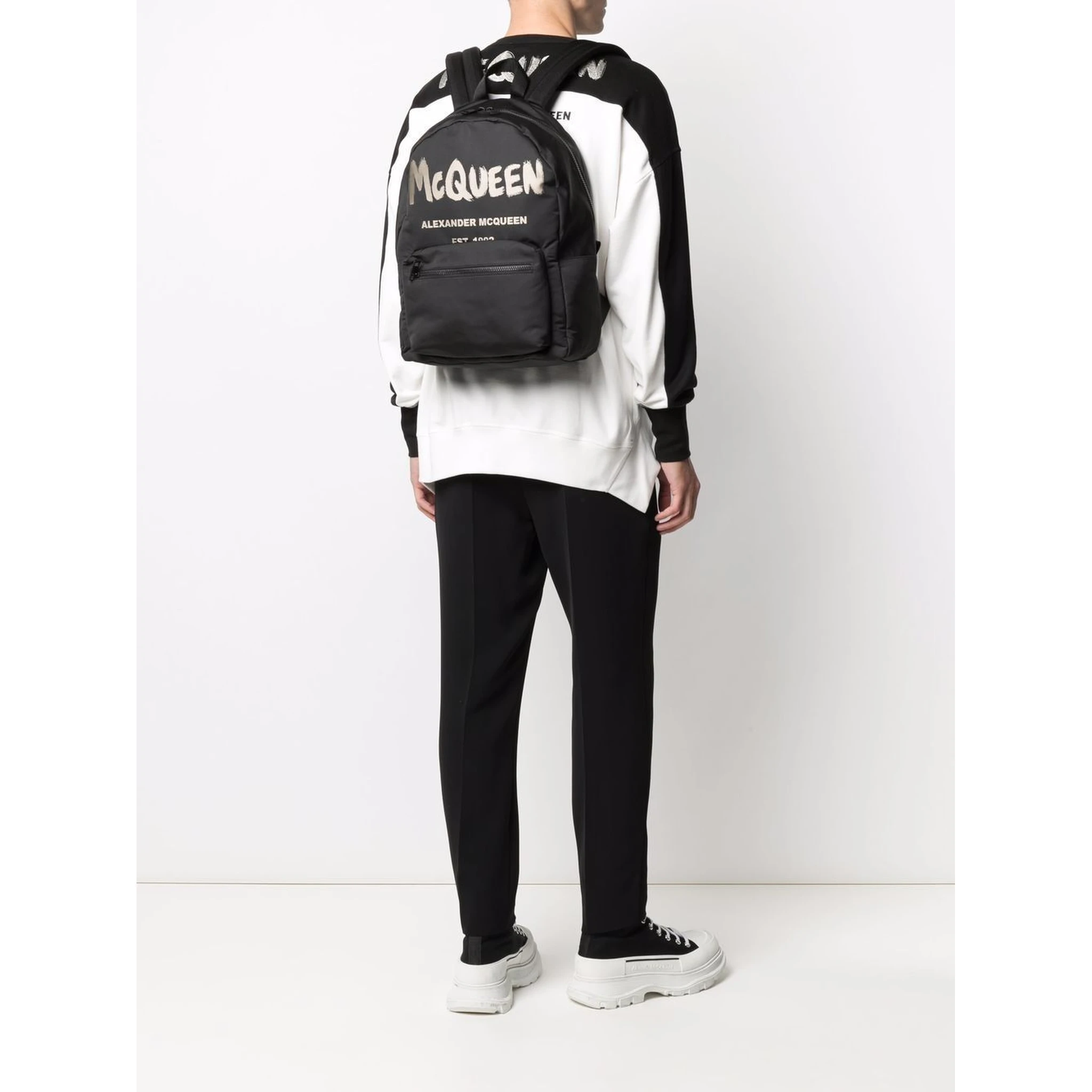 Graffiti Metropolitan printed backpack