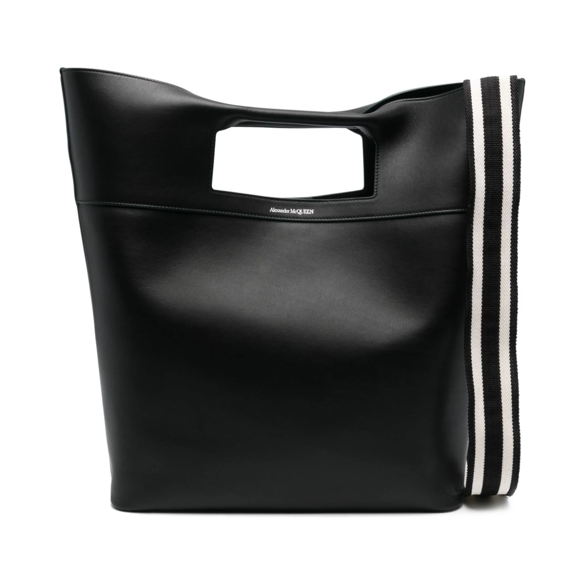 The square tote bag