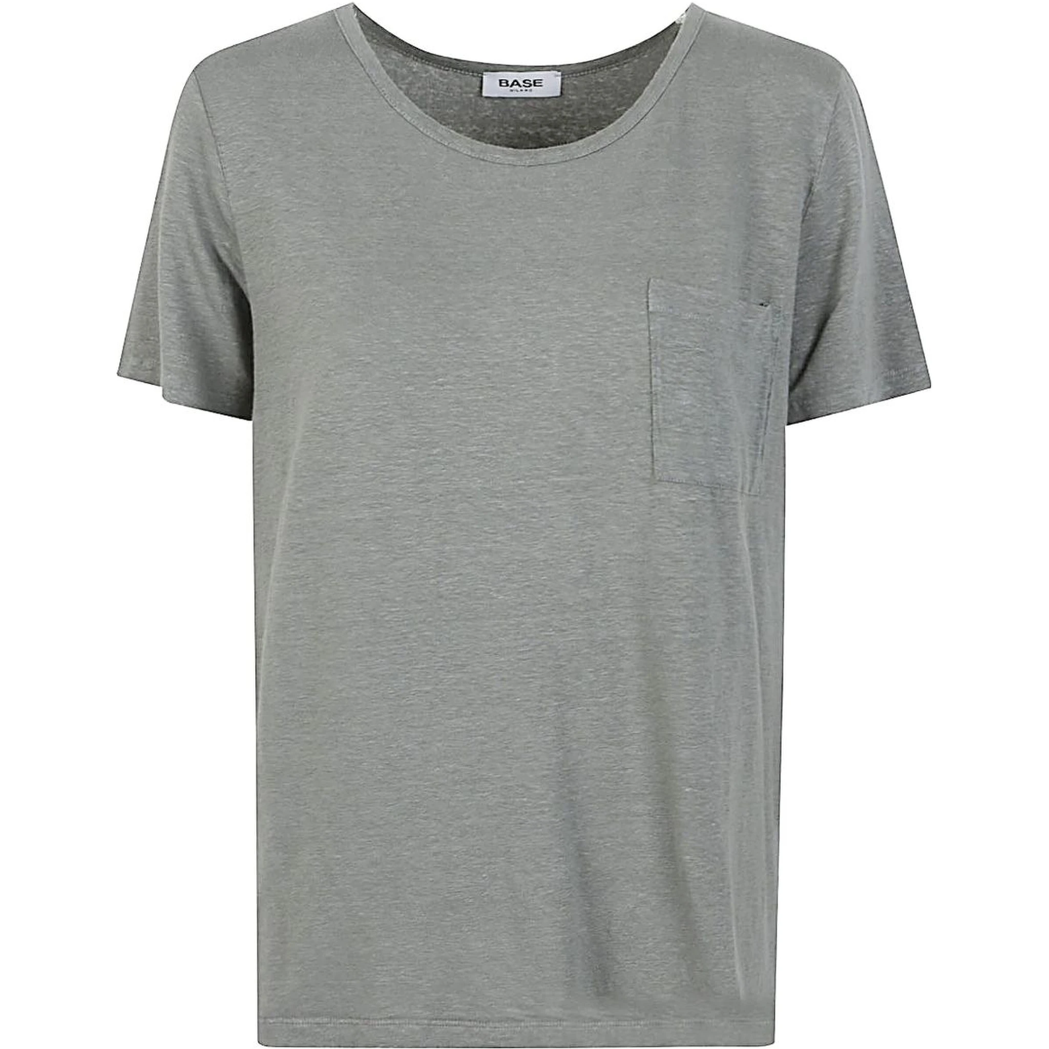 patch-pocket T-shirt