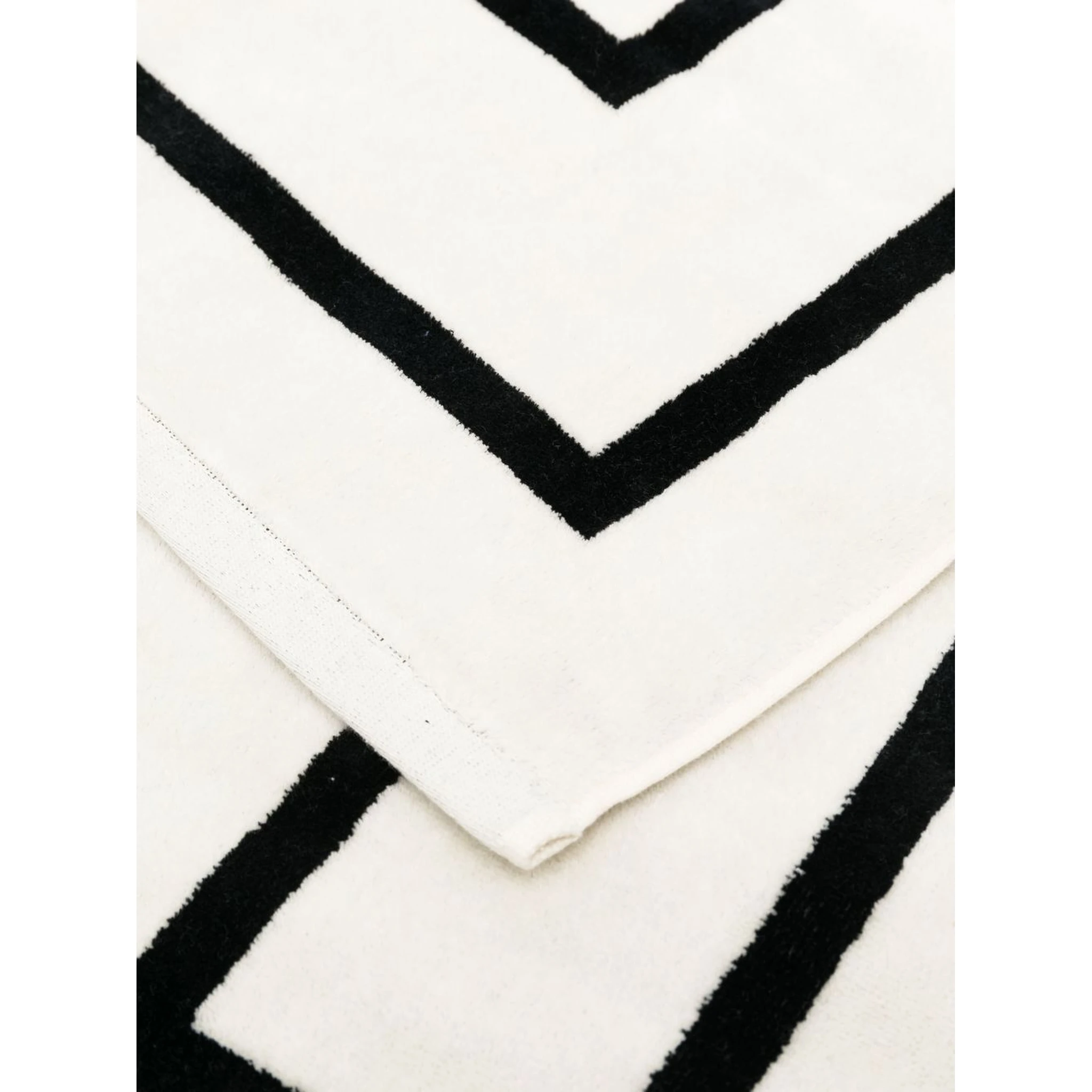 logo-jacquard beach towel