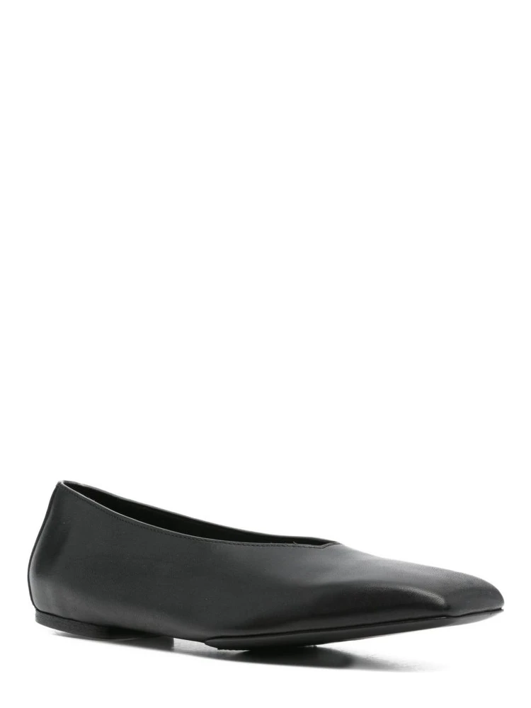 Leather Ballet Flats With Flat Sole And Square Toe In Black alternative