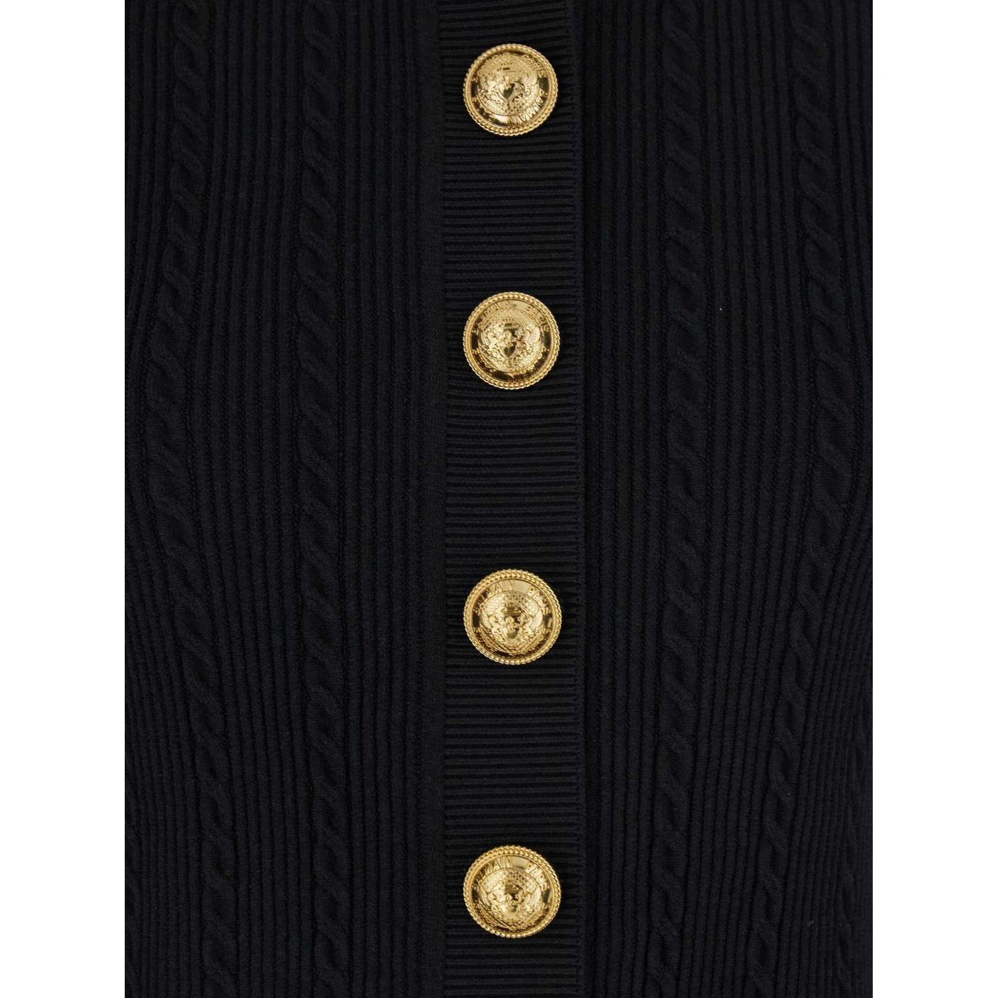 كارديجان محبوك