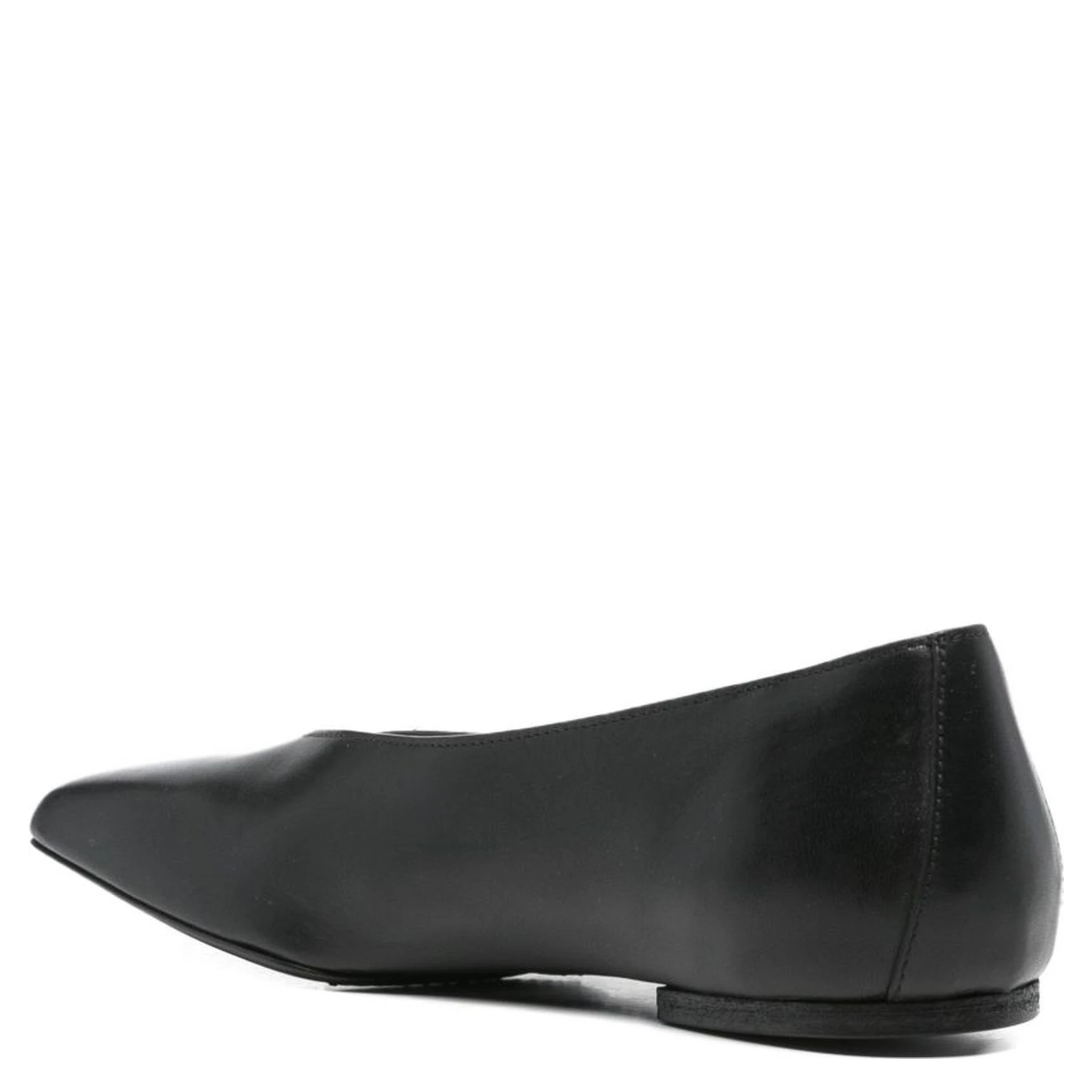 Leather Ballet Flats With Flat Sole And Square Toe In Black