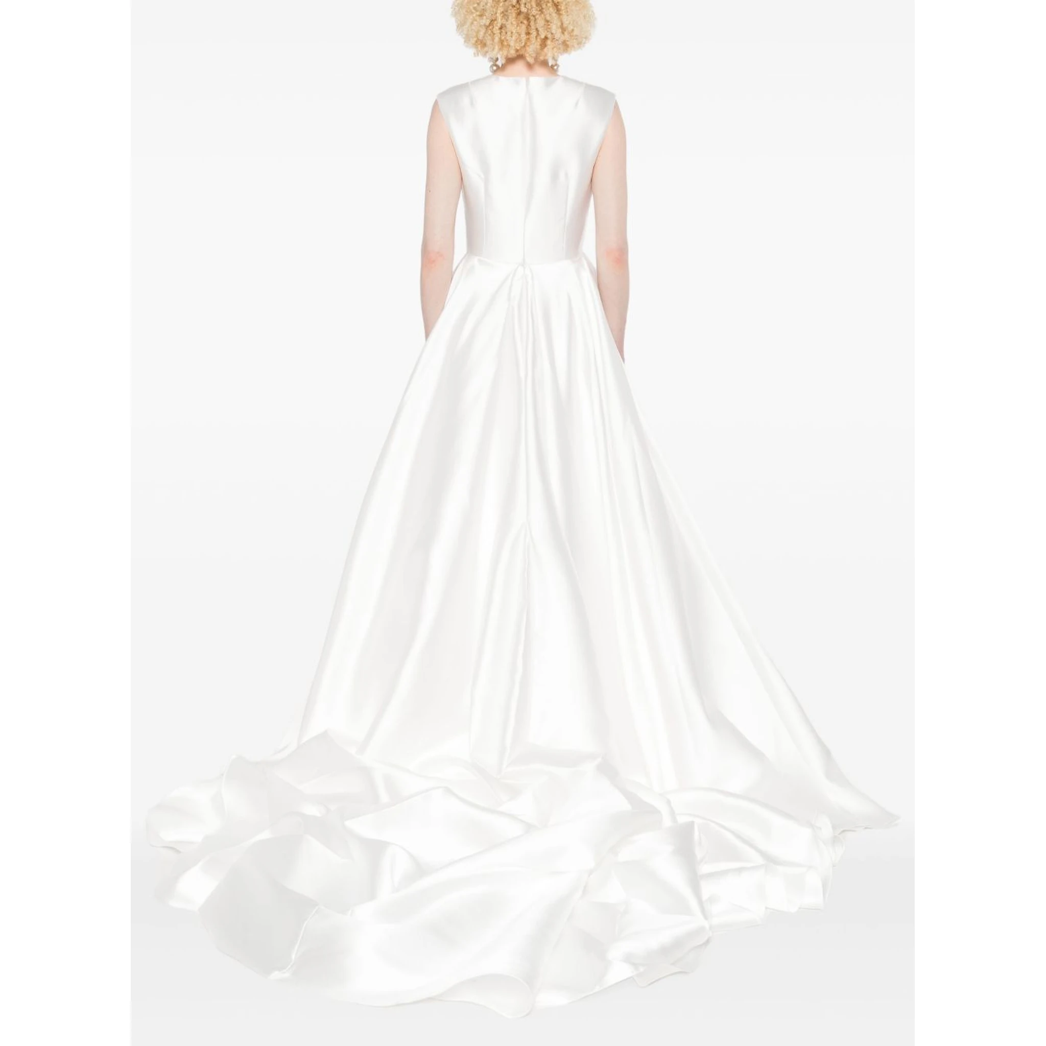 فستان لارسن ماكسي أبيض