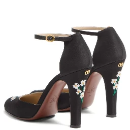 Valentino Garavani With Heel Black