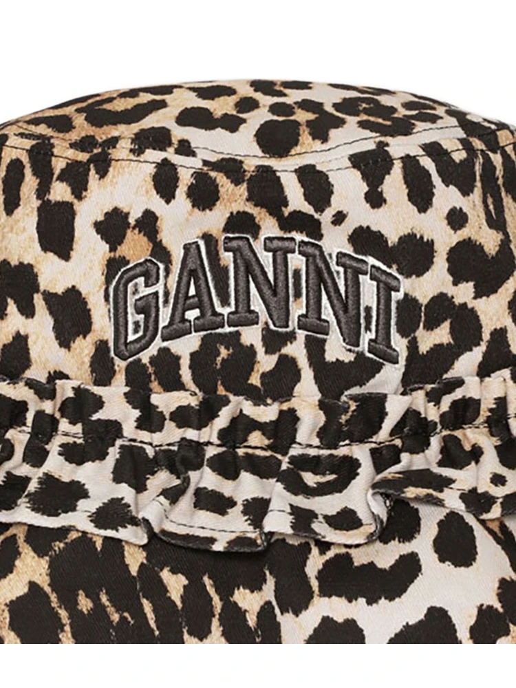 logo-embroidered bucket hat alternative