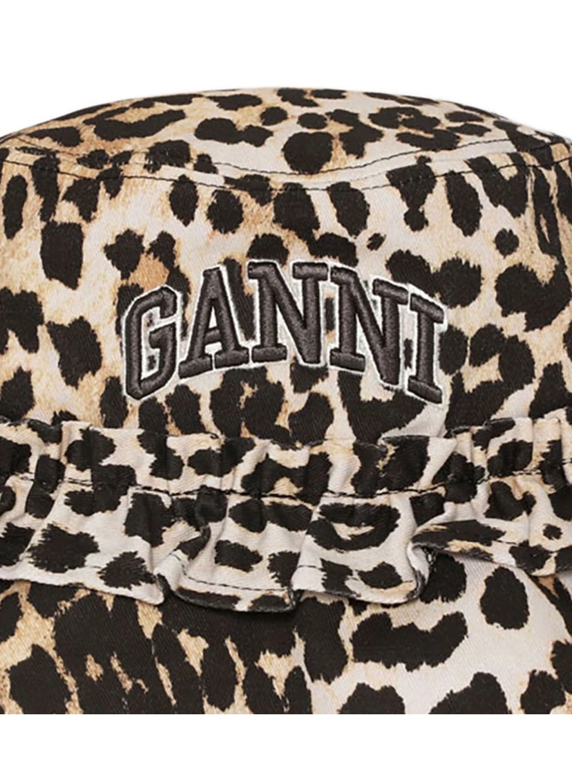 logo-embroidered bucket hat