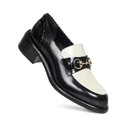 Gucci Flat shoes Black