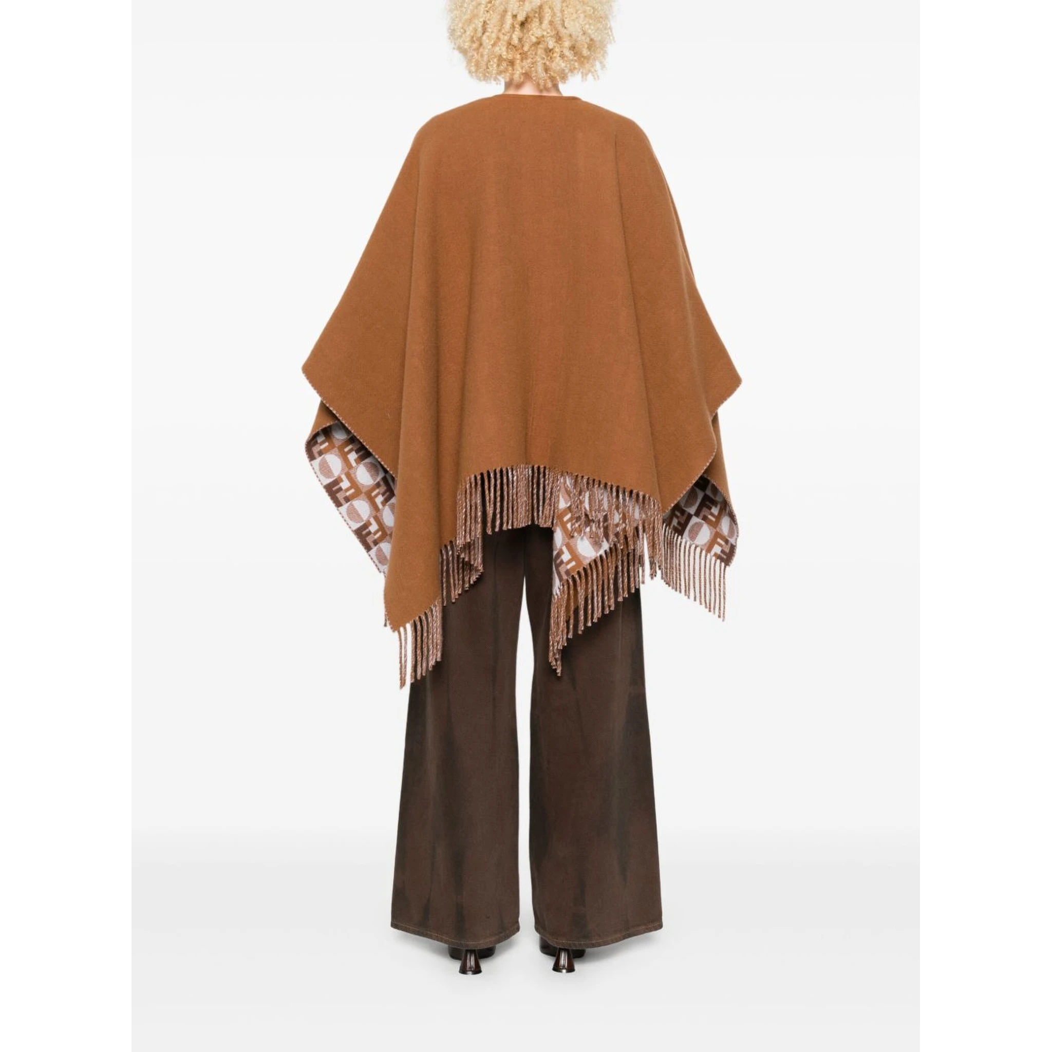 fringe-detail cape