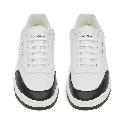 حذاء رياضي SL/61 ذو ألواح جلدية