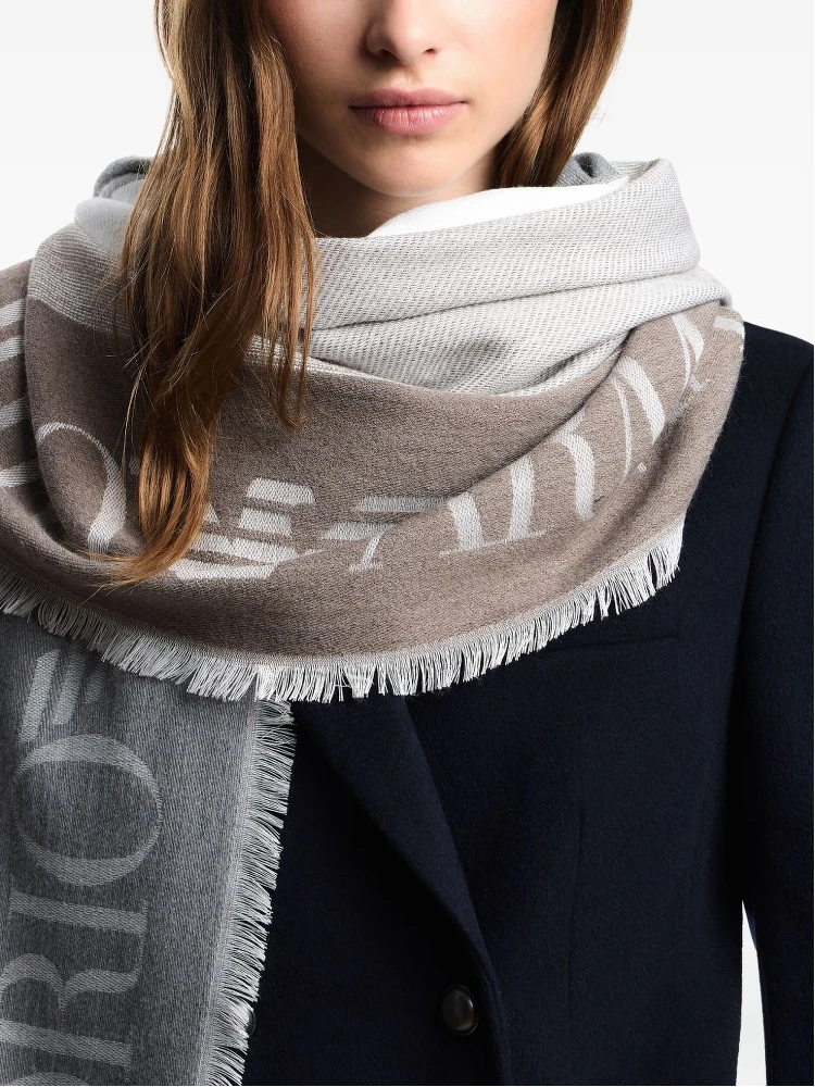 Emporio Armani Scarfs Beige alternative