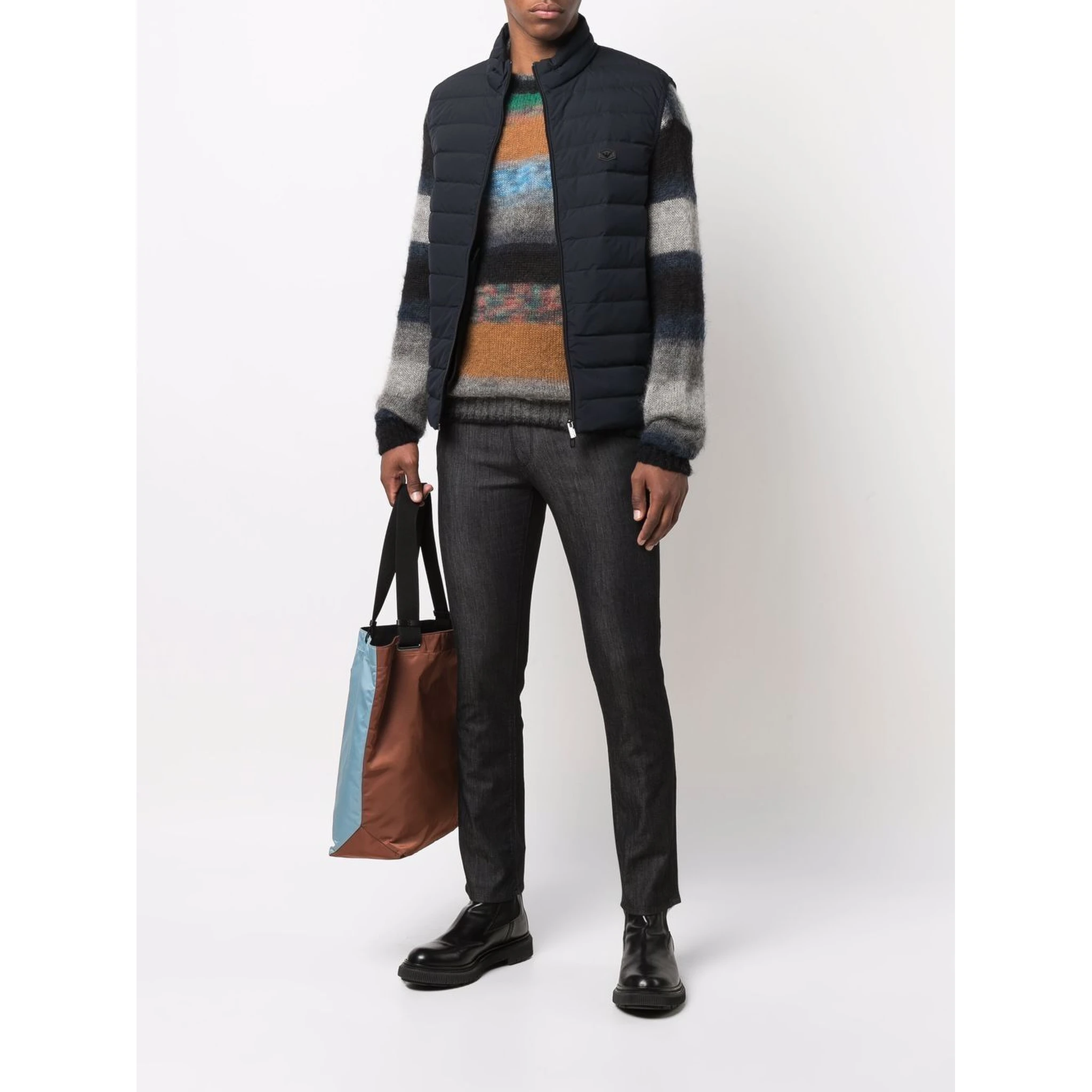 سترة خفيفة الوزن منفوخة بالريش