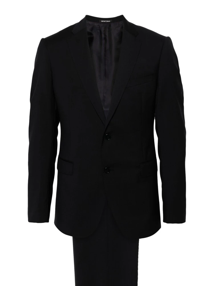 بدلة من الصوف البكر بصف واحد من الأزرار