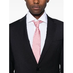 بدلة من الصوف البكر بصف واحد من الأزرار