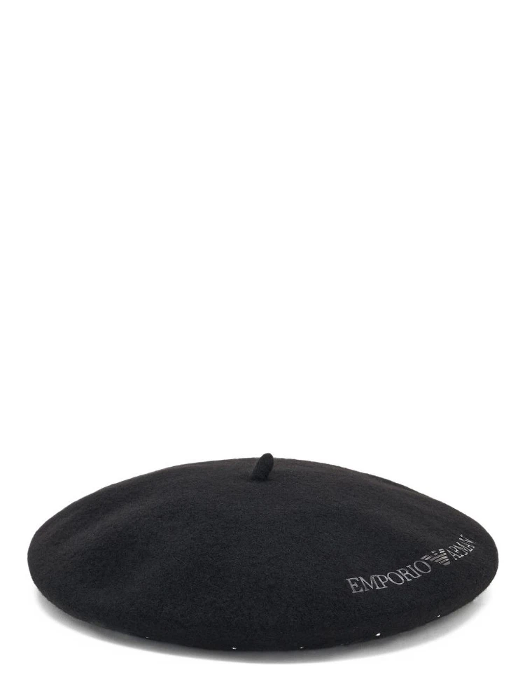 logo-embroidered beret