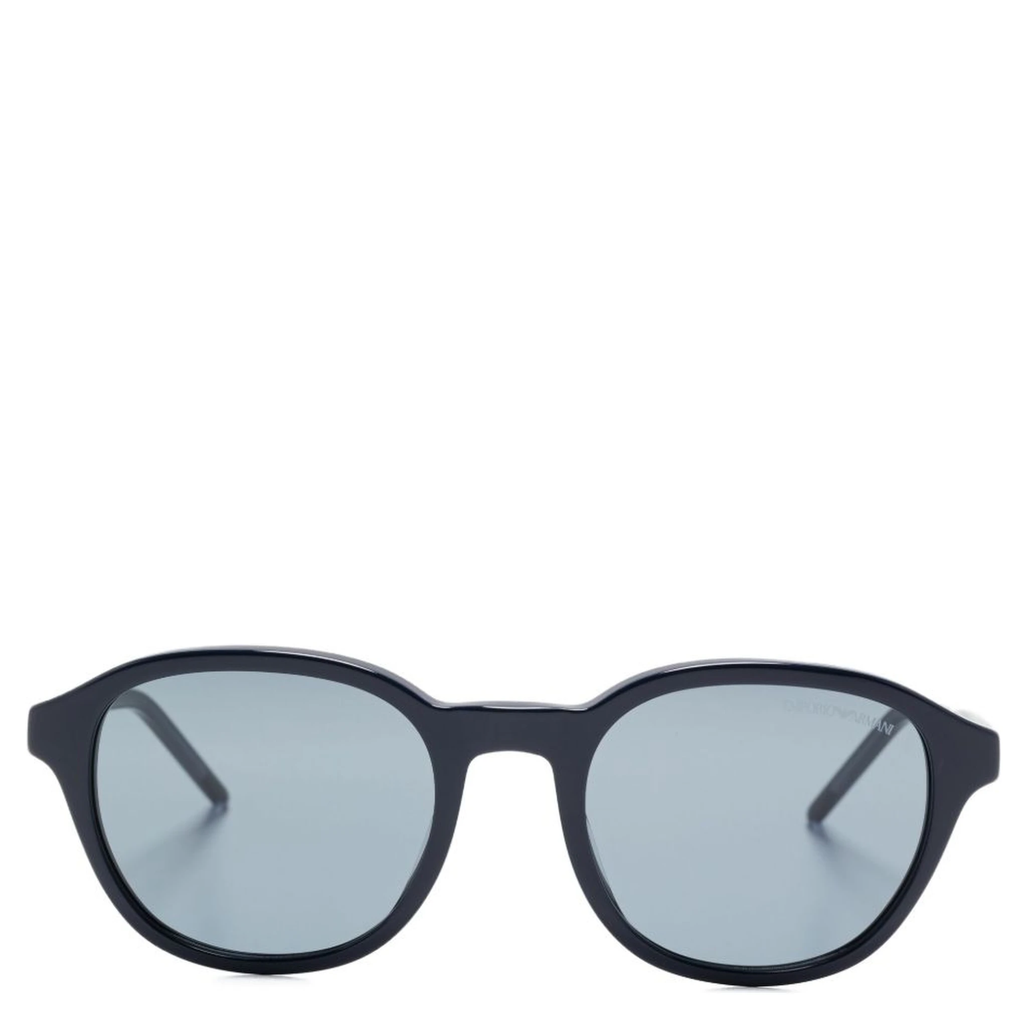 Sunglasses With Dark Frame And Lenses