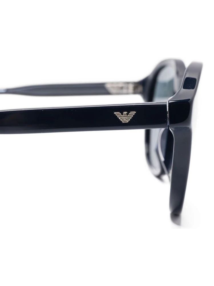 Sunglasses With Dark Frame And Lenses alternative