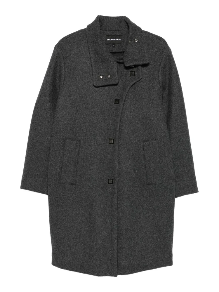 button-fastening coat
