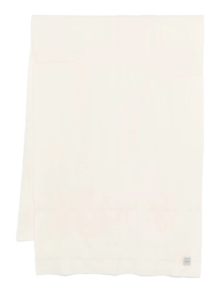 TOTEME MAIN Scarfs White