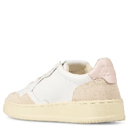 أحذية رياضية ميداليست