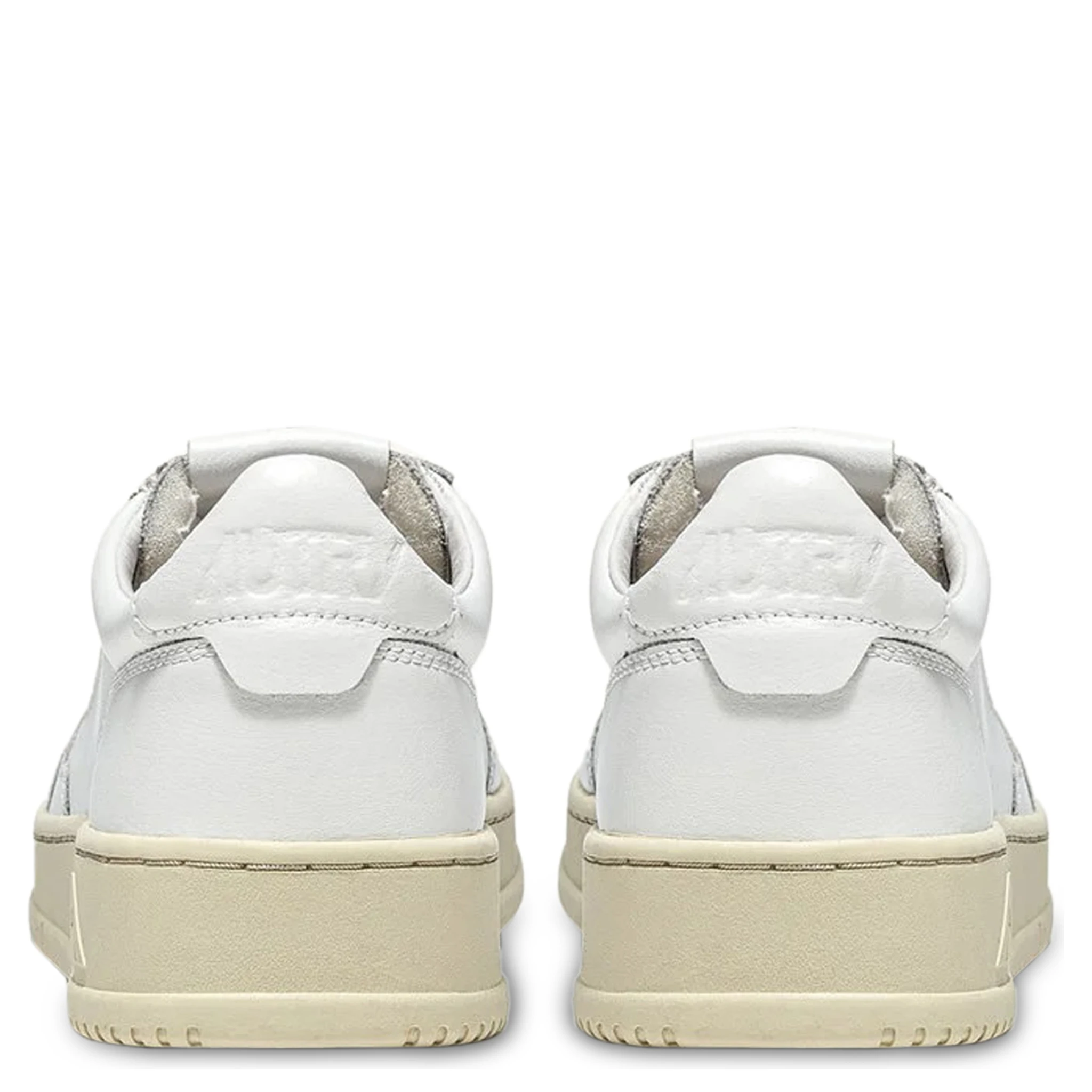 أحذية رياضية من أوتري