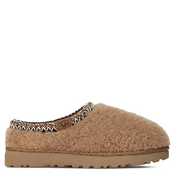 UGG Flat shoes