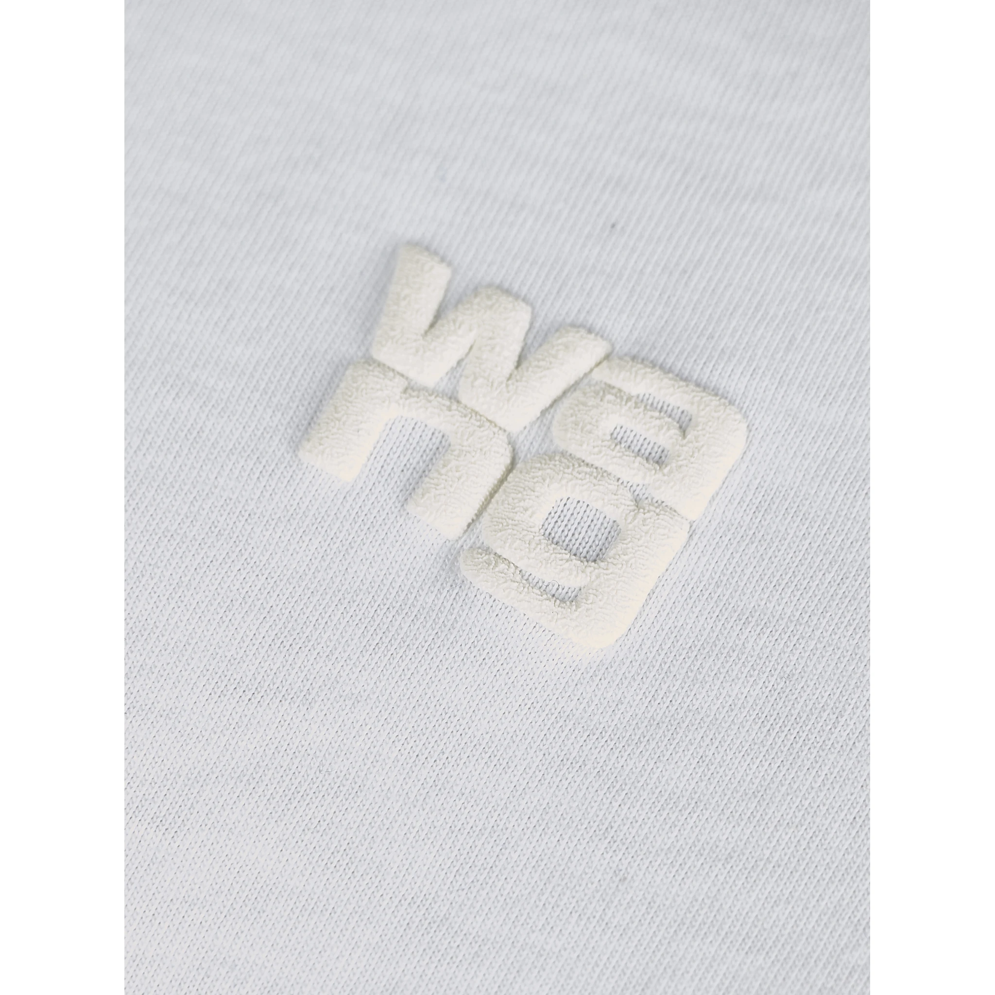 تيشيرتات وبولو بيضاء من ألكسندر وانغ