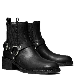 أحذية توري بورش