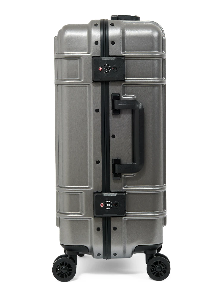 Eastpak Suitcases alternative