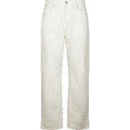 بنطلون كارهاارت قيد التطوير