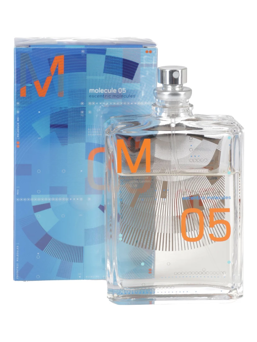 MOLECULE 05