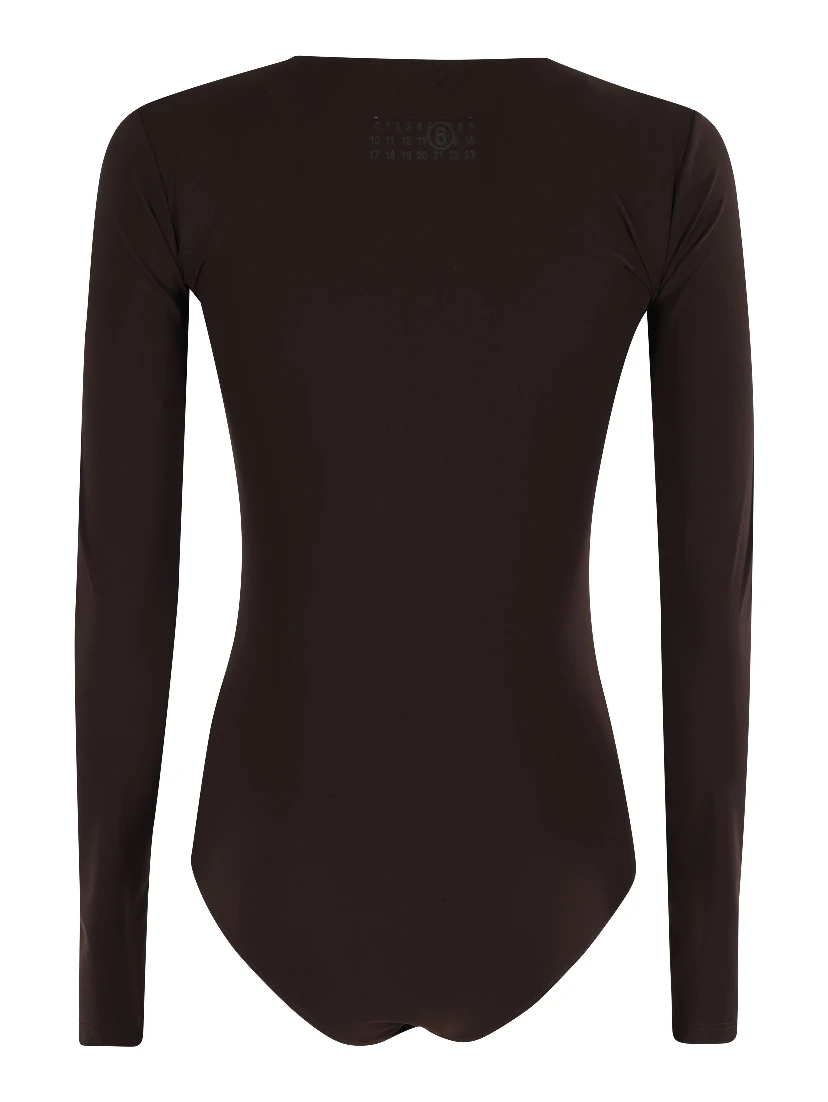 S62NA0085 S20518|097