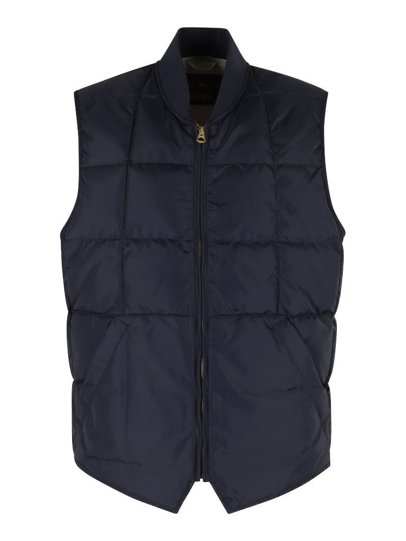VEST1 LEO02|097