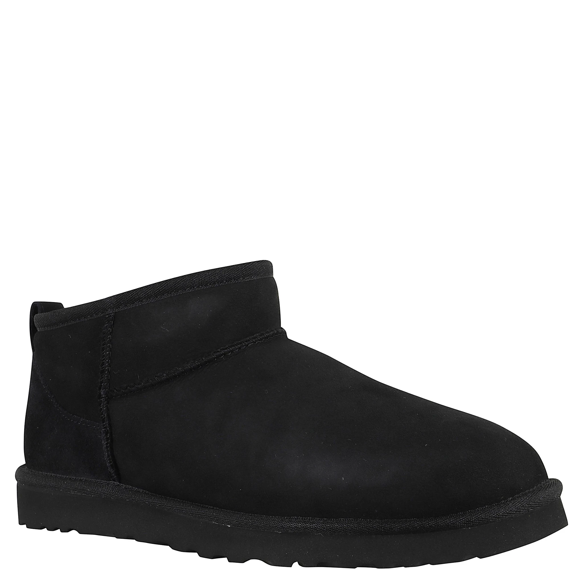 حقيبة صغيرة جدًا كلاسيكية من طراز M