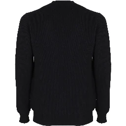 Fine-knit round neck jumper
