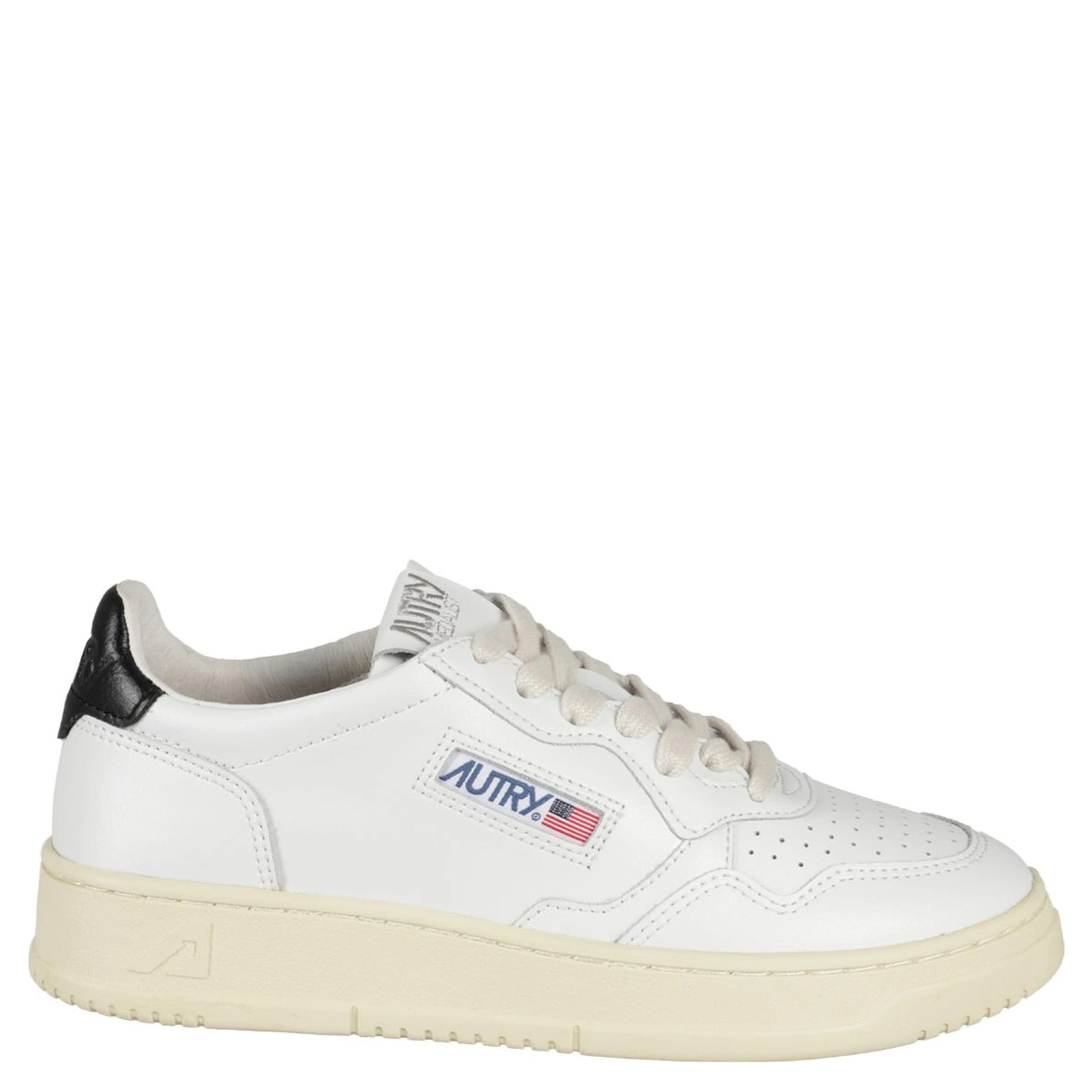 Medalist leather sneakers