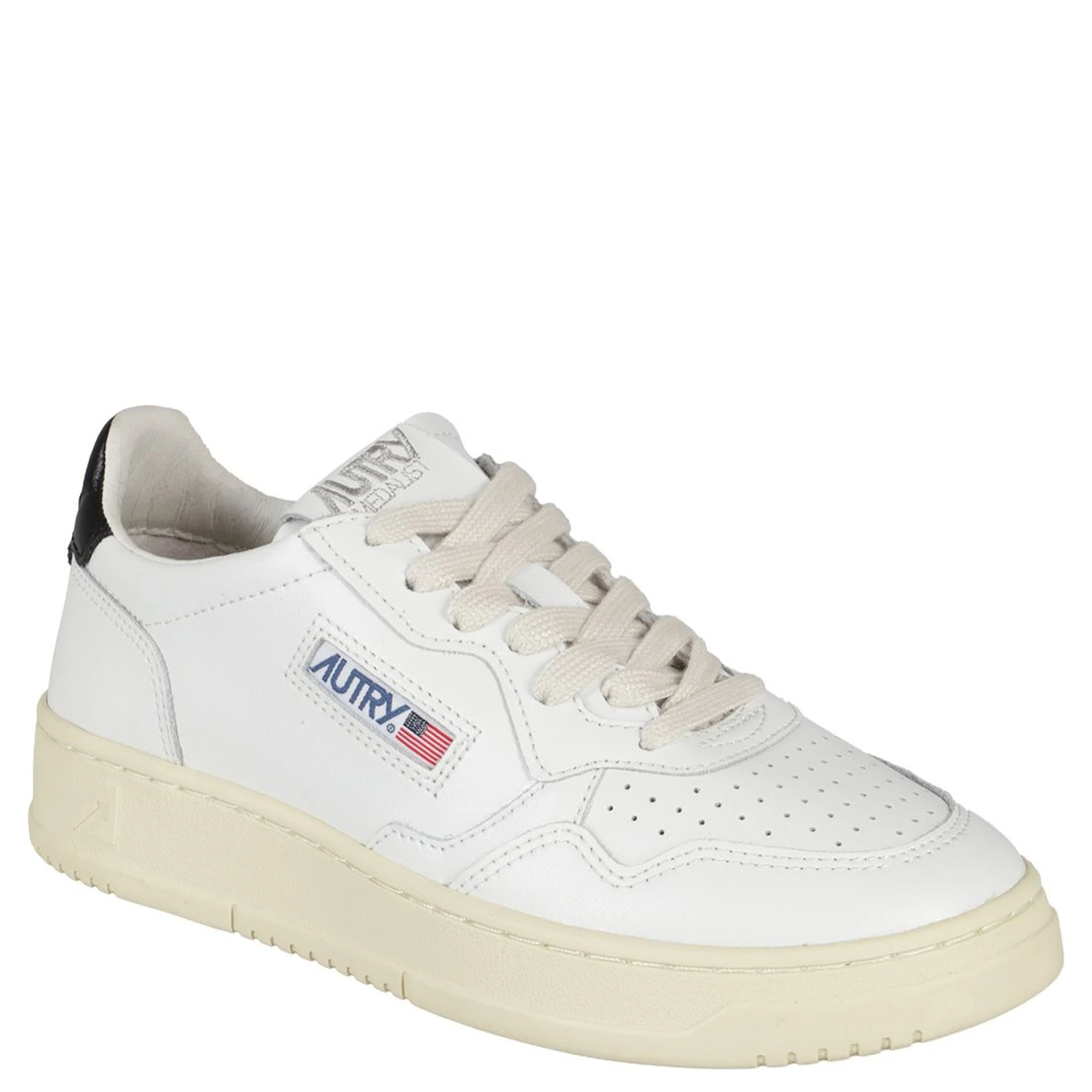 Medalist leather sneakers