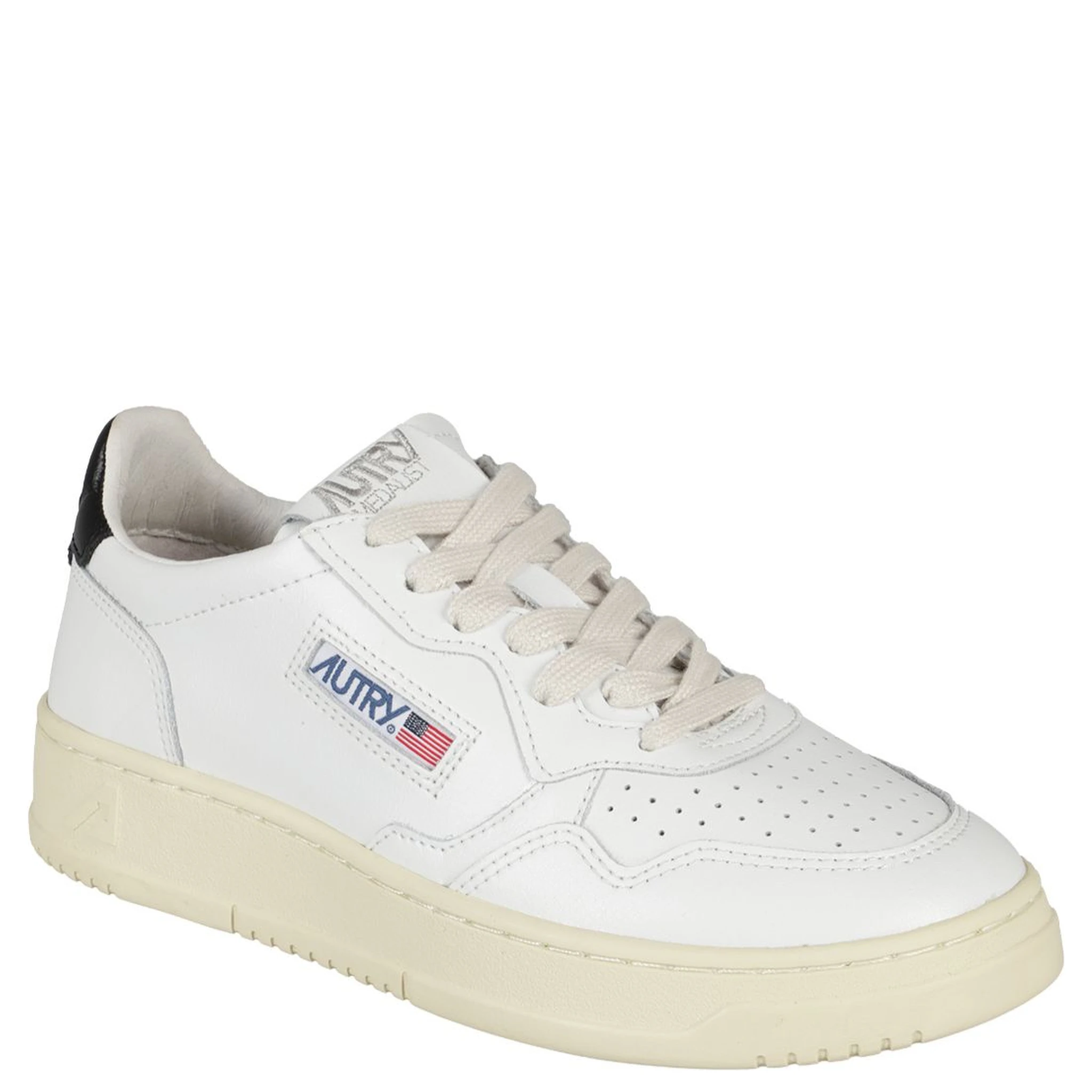 Medalist leather sneakers