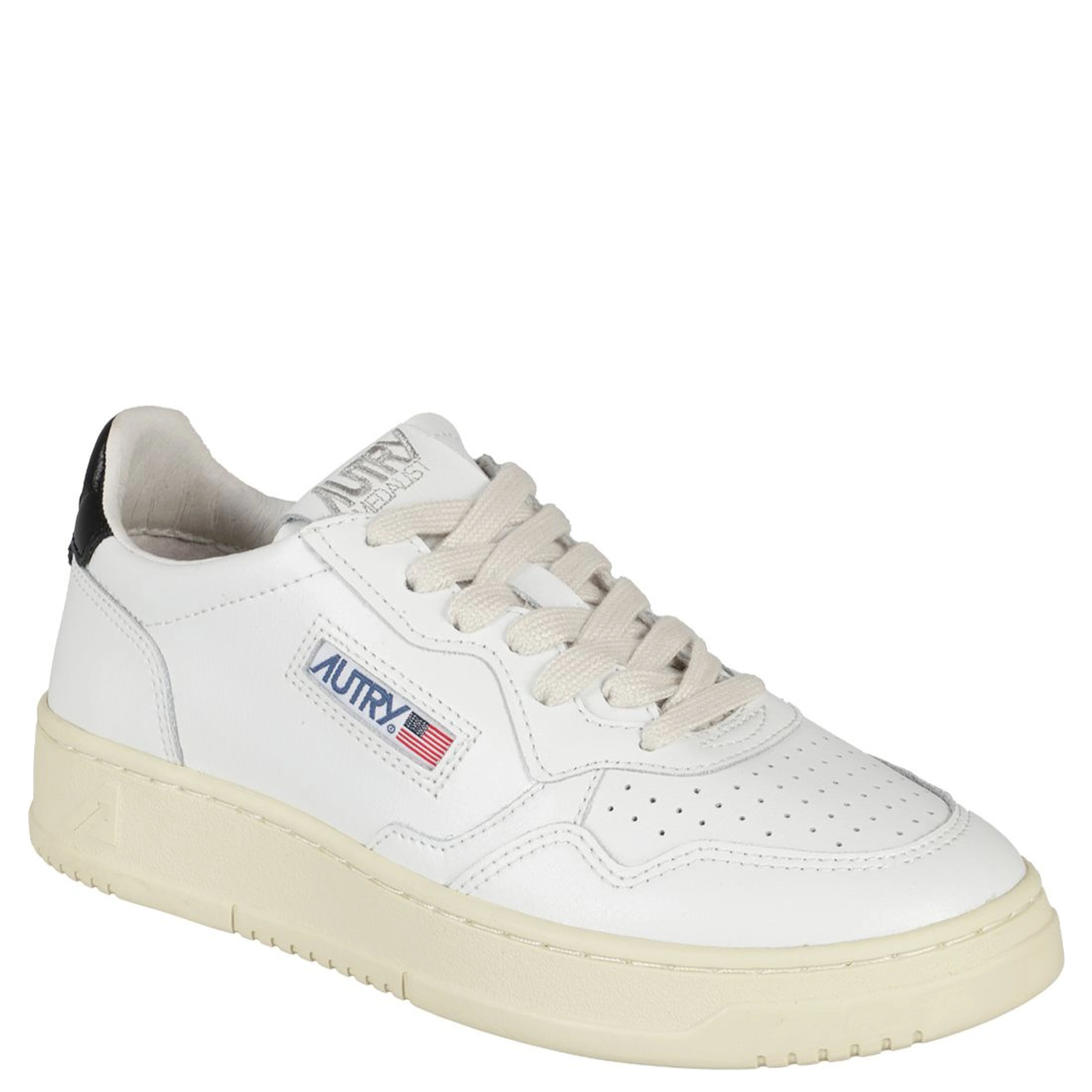 Medalist leather sneakers