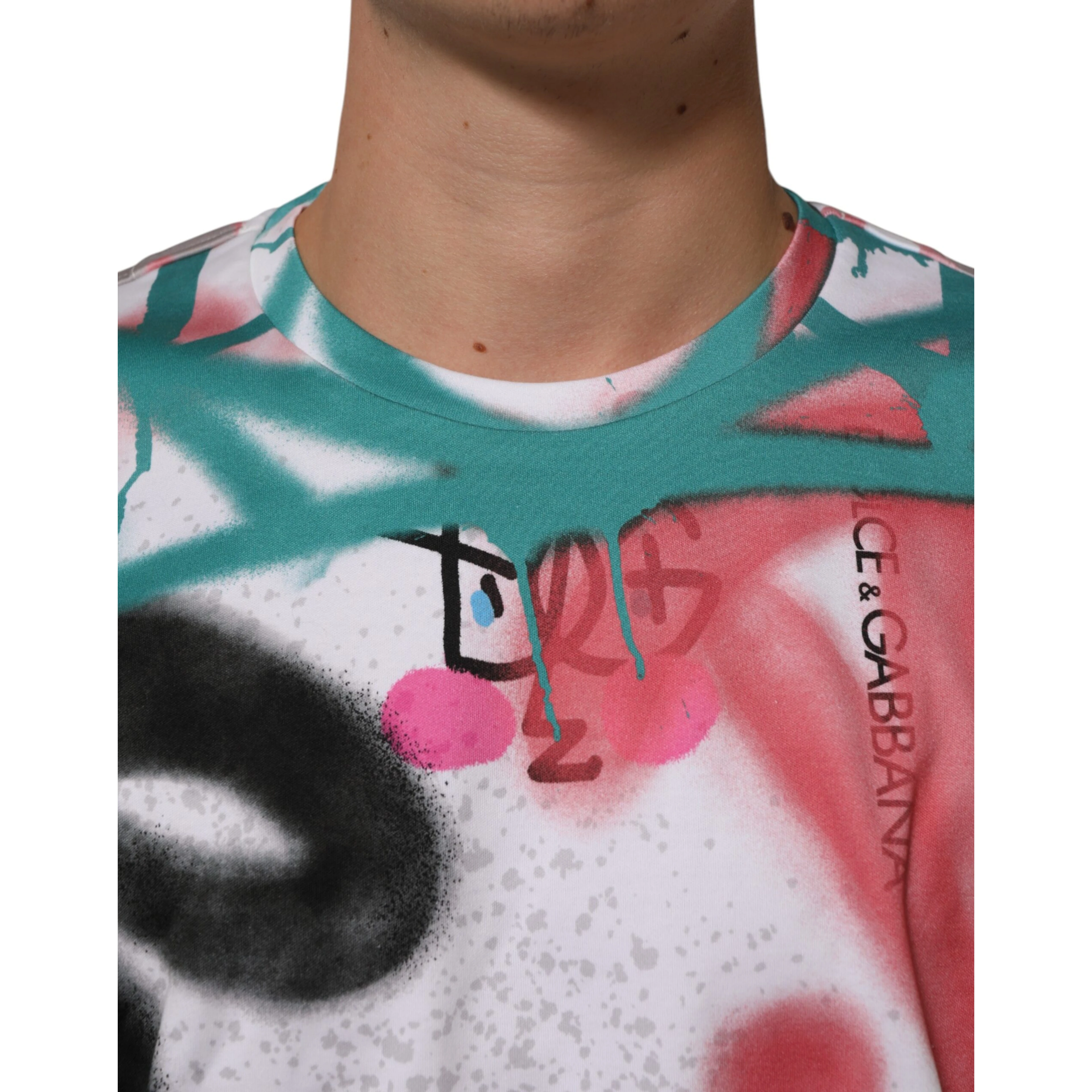 White Graffiti Crew Neck Short Sleeves T-shirt