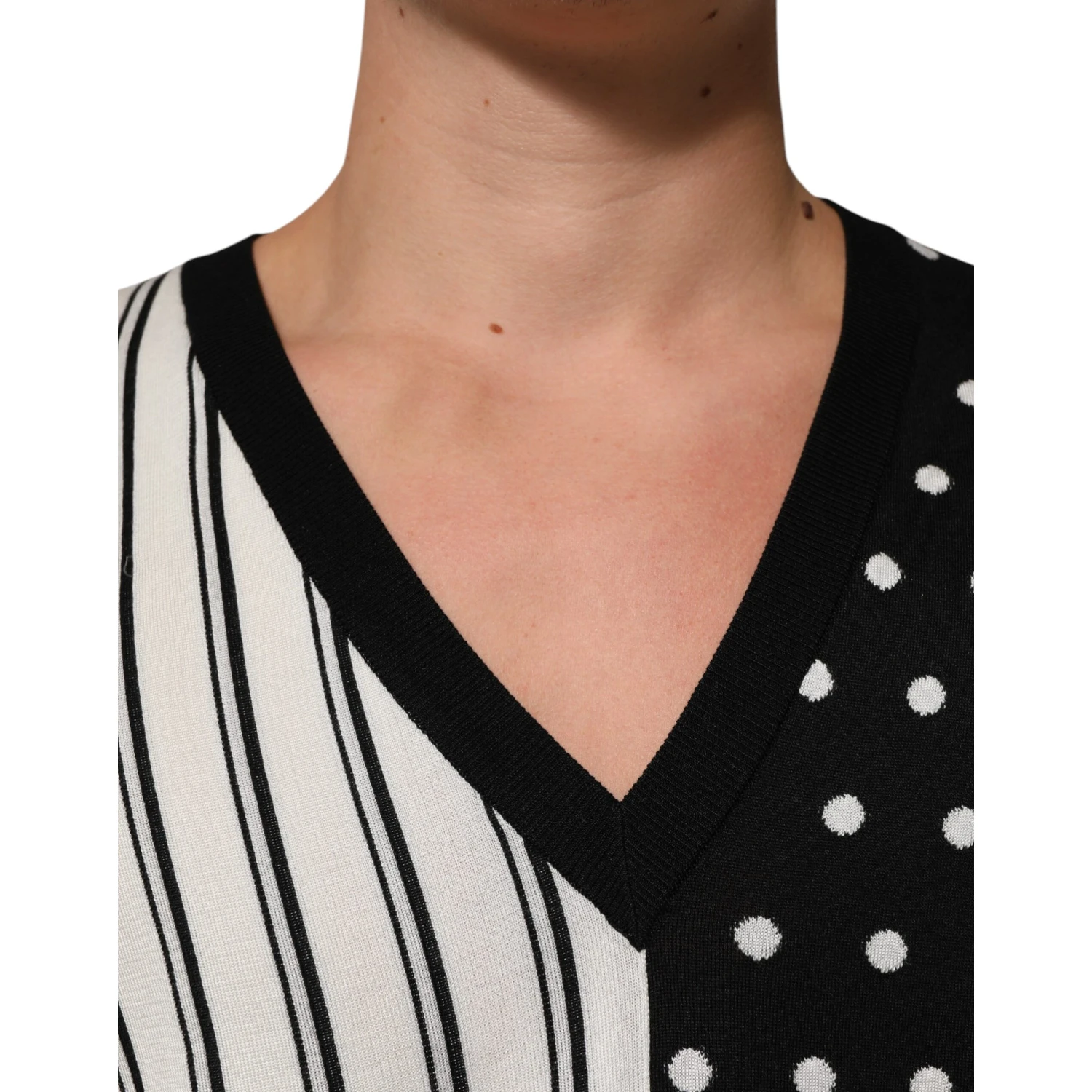 Black White Stripe Polka V-Neck Pullover Sweater