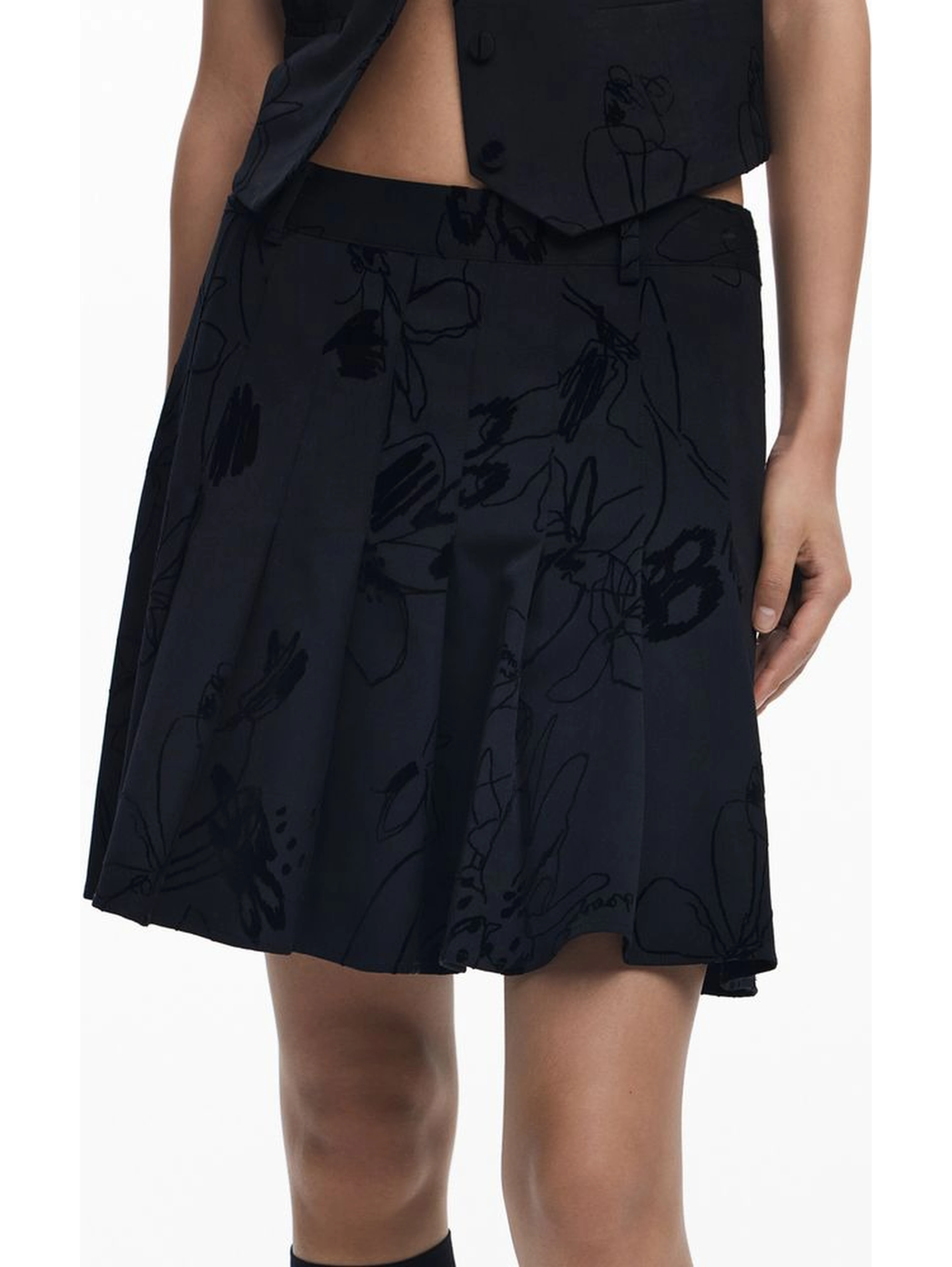 Black Polyester Women Skirt