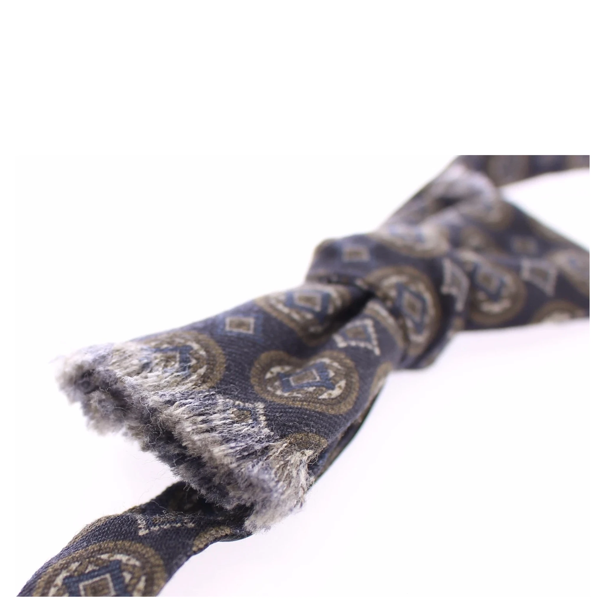 Blue Silk Baroque Fantasi Tied Bow Tie Papillon