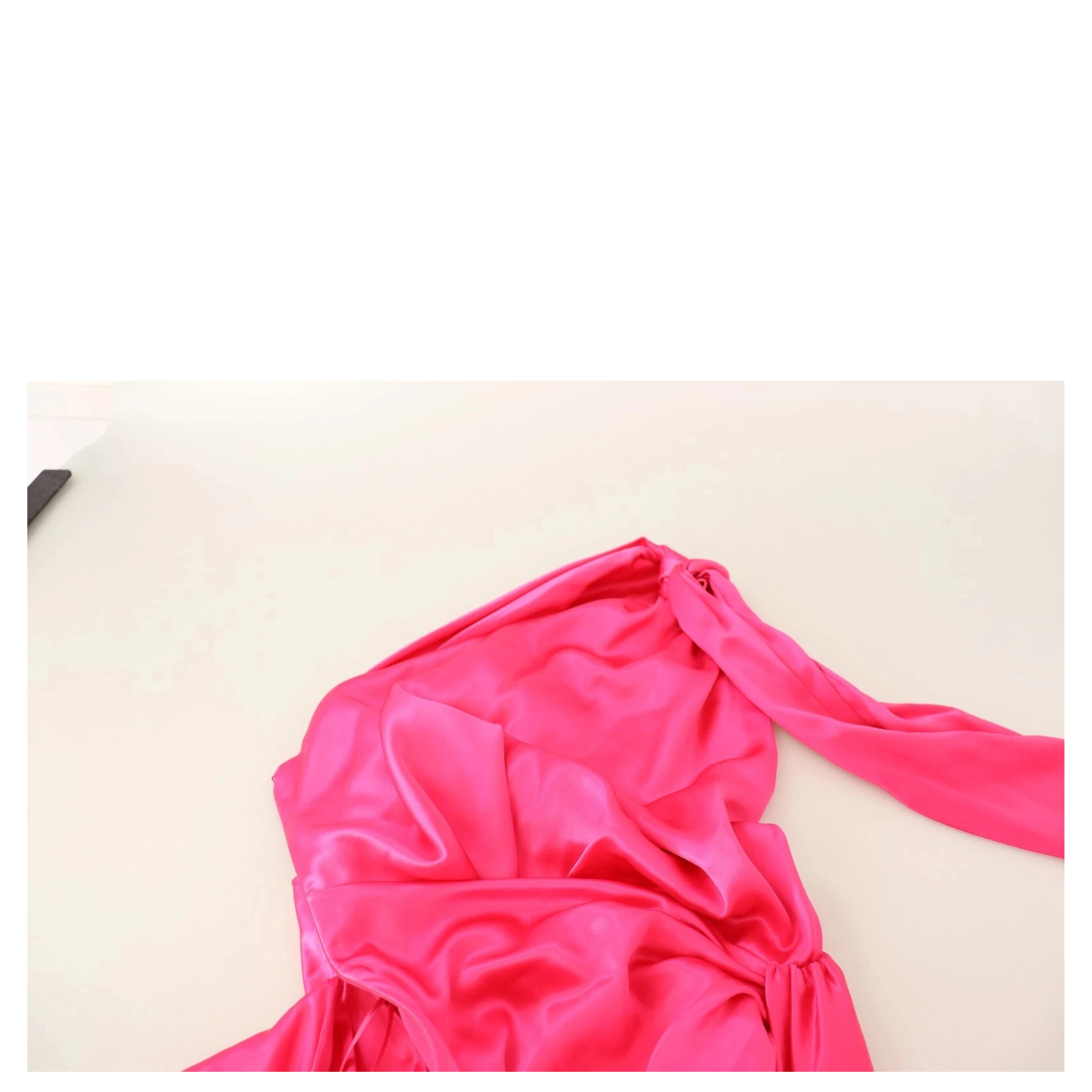 Pink Sheath Silk Bow Open Shoulder Dress