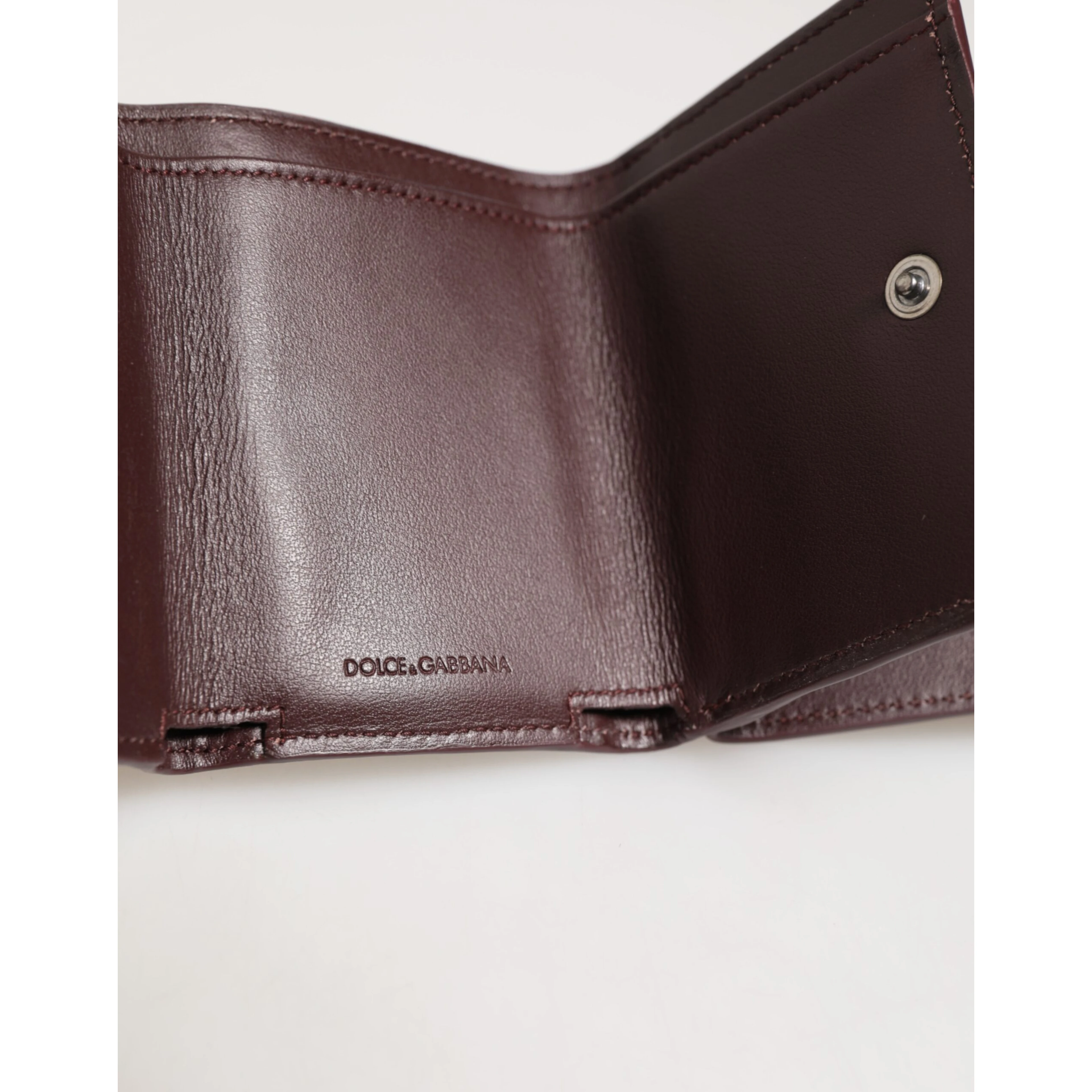 Leather Embossed Logo Trifold Men Card Holder Dark Brown