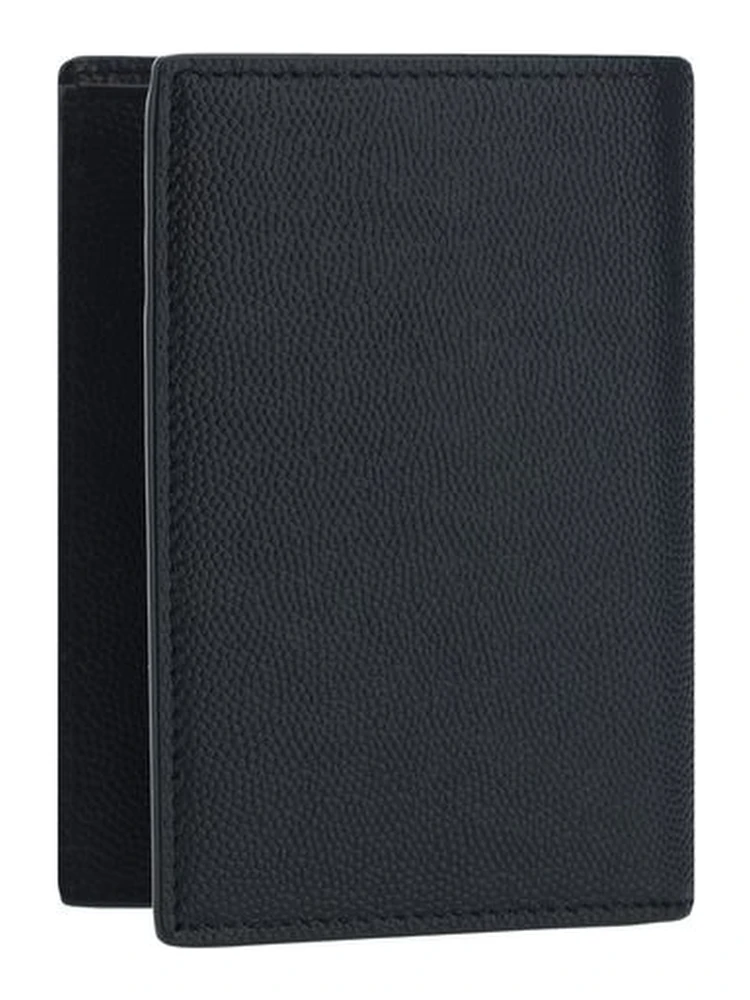 محفظة بوس توروس من جلد العجل الأسود alternative