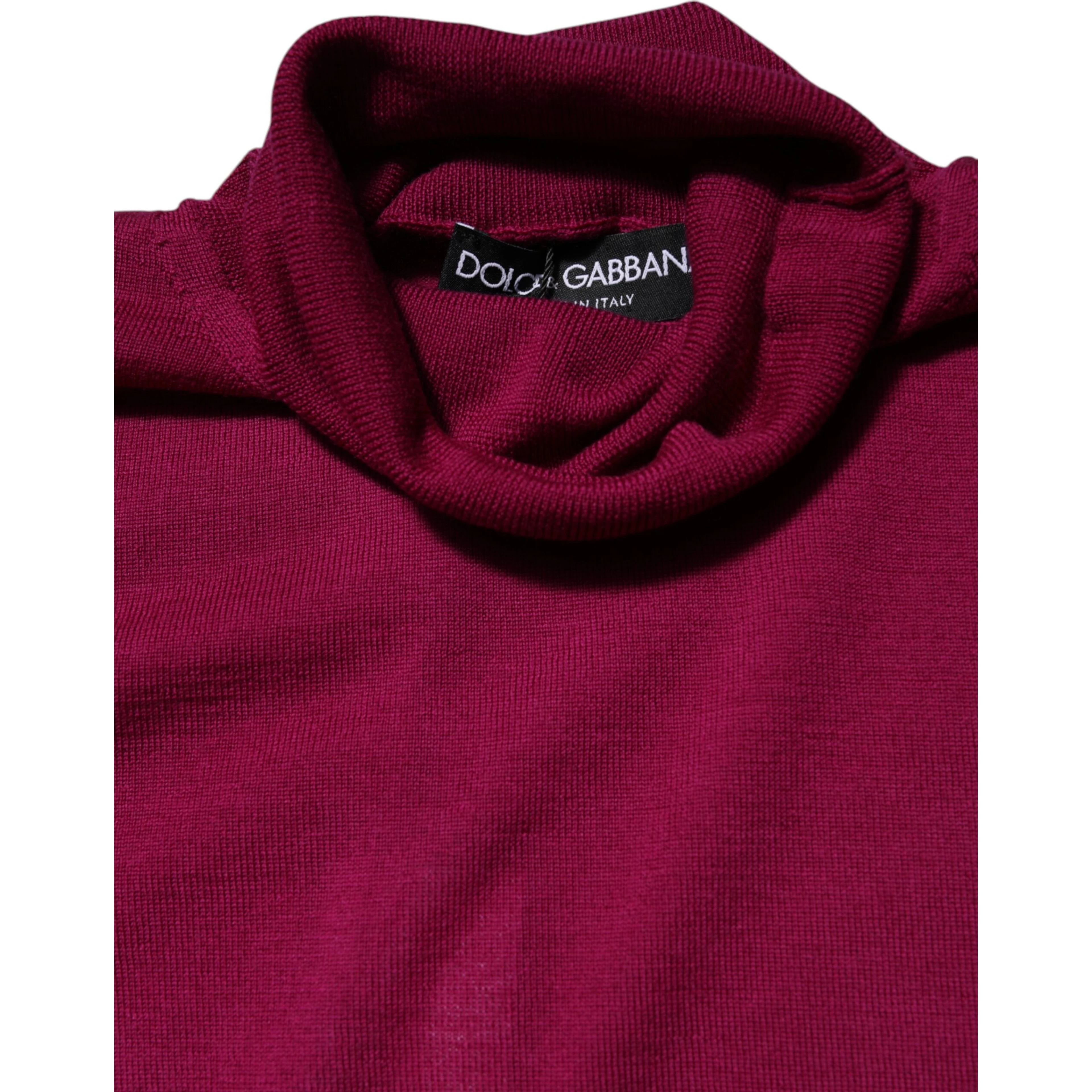 Fuchsia Wool Long Sleeves Turtleneck Sweater