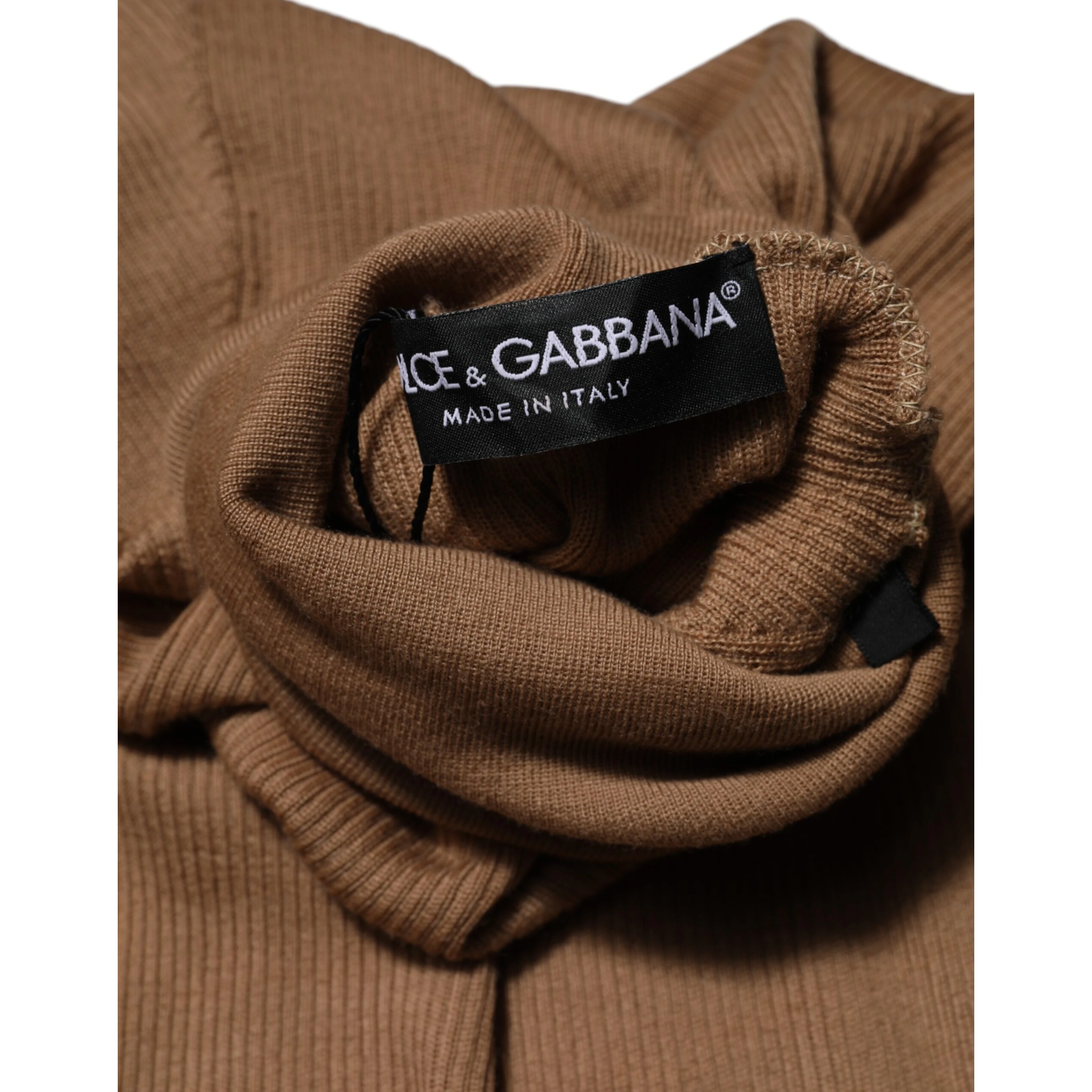 Brown Knit Long Sleeves Turtleneck Sweater