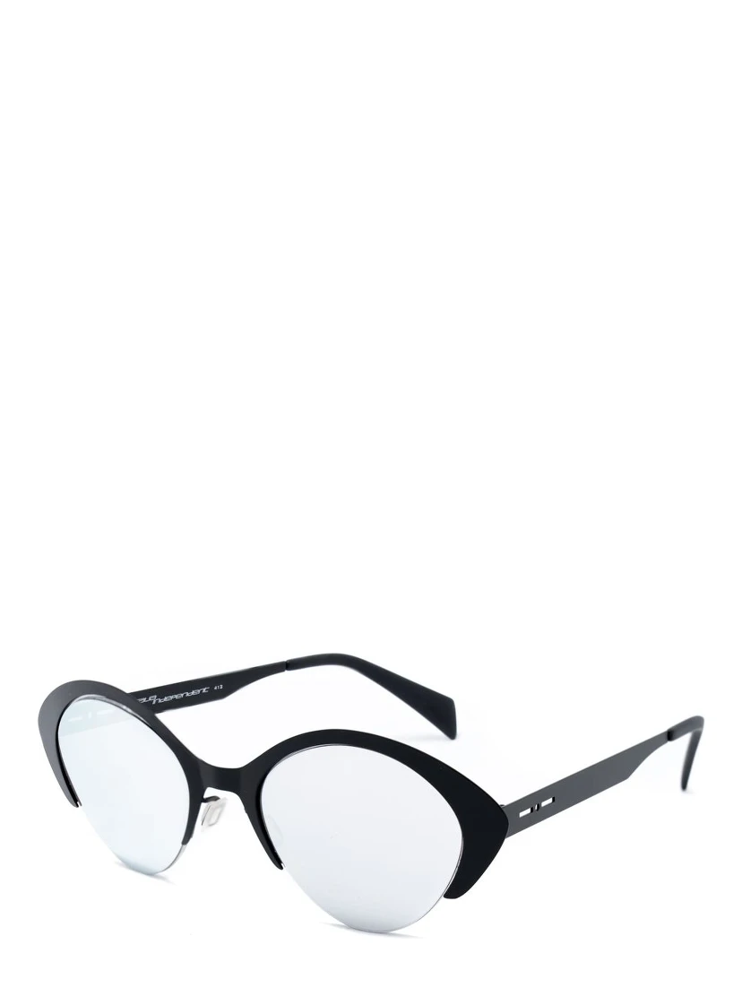 نظارات شمسية معدنية سوداء