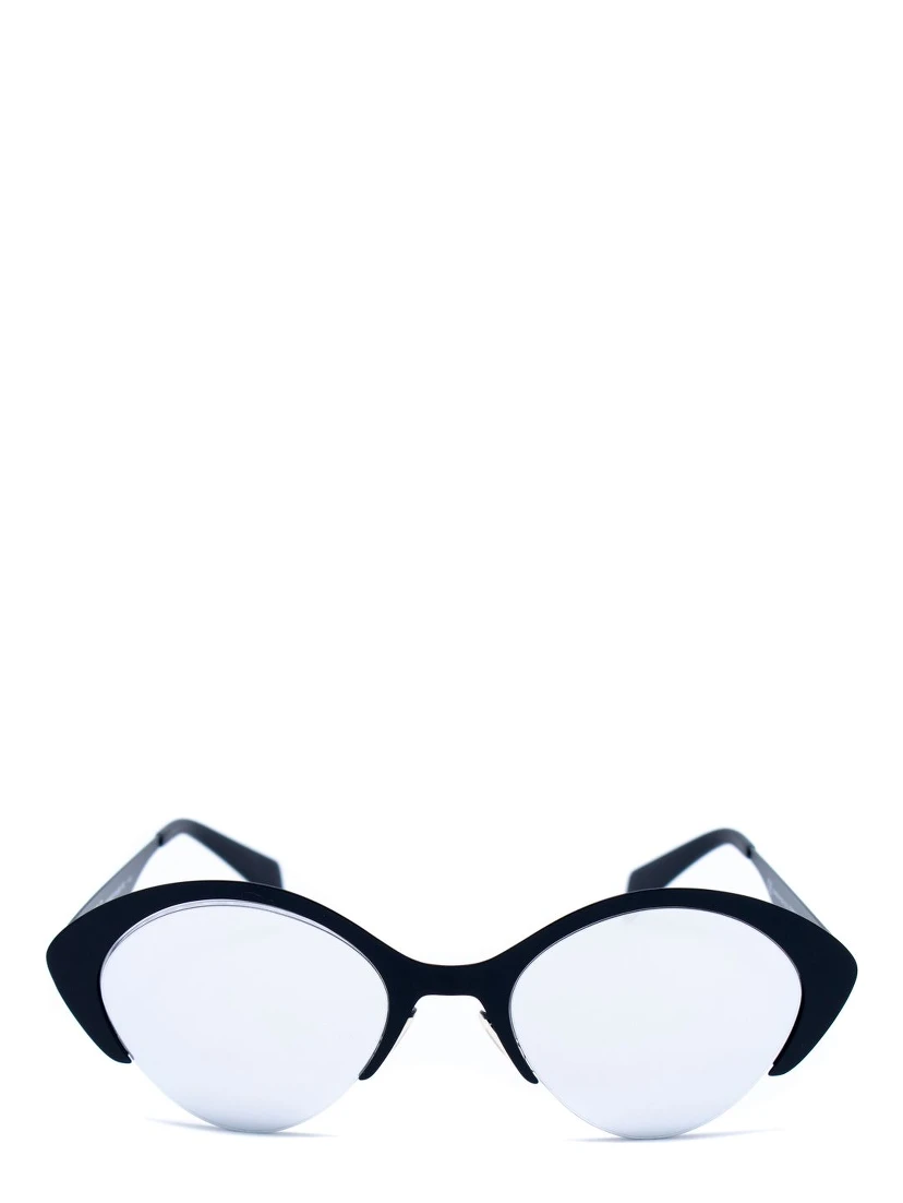 نظارات شمسية معدنية سوداء